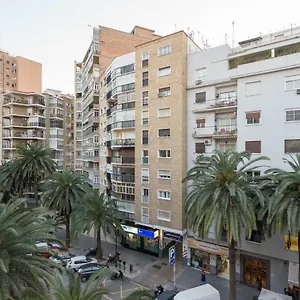 https://apartamento-alameda-de-colon.hotelsinnerja.org