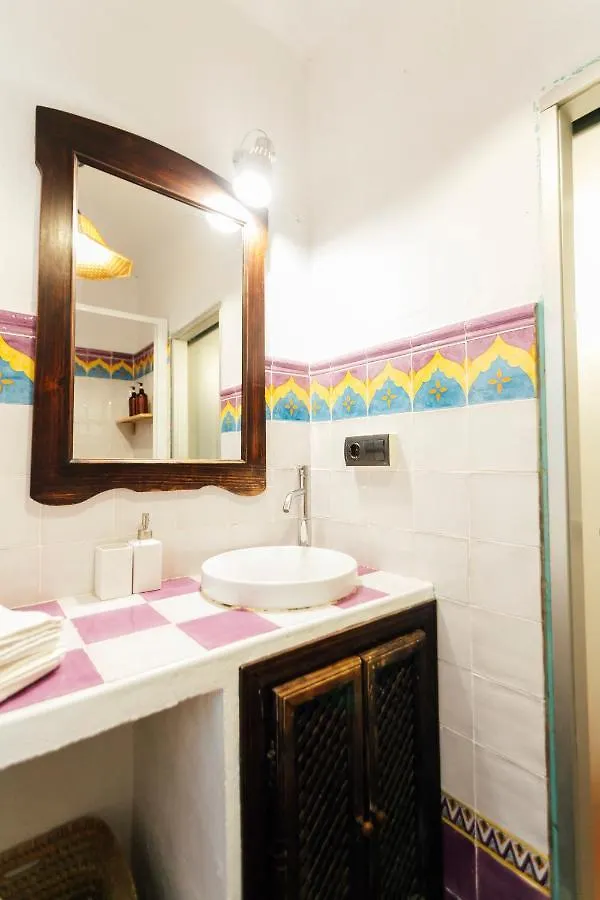 Alohamundi San Basilio Apartment Seville