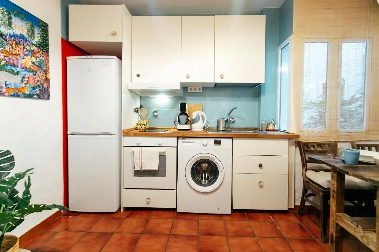 Alohamundi San Basilio Apartment Seville