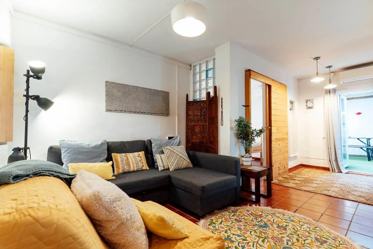 Alohamundi San Basilio Apartment Seville